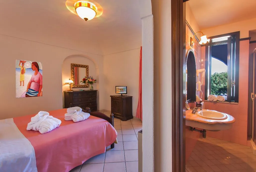 Double or Twin SUPERIOR Room, Terme San Valentino, Naples