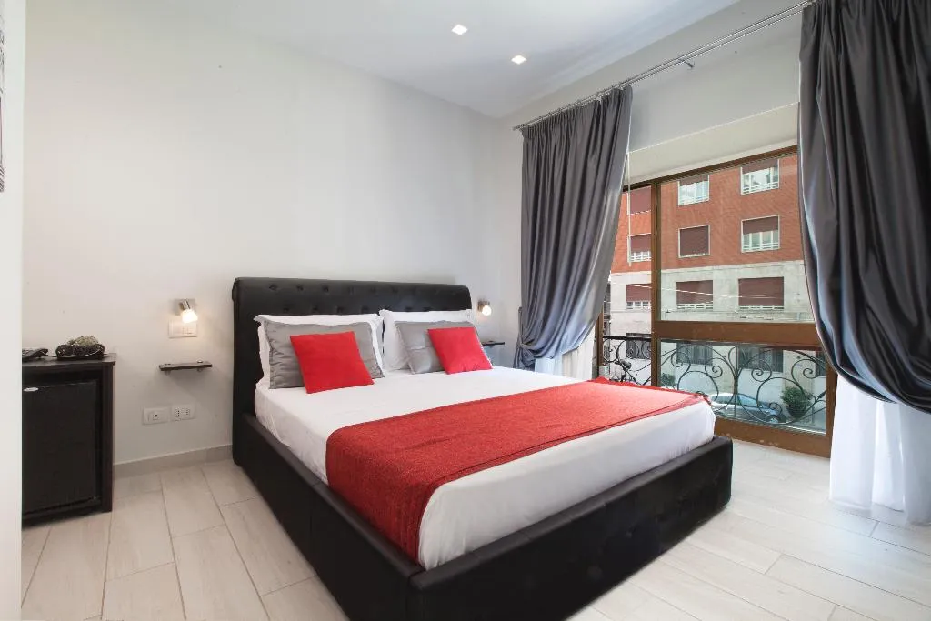 DOUBLE SUPERIOR Room, Suite Dei Catalani, Naples