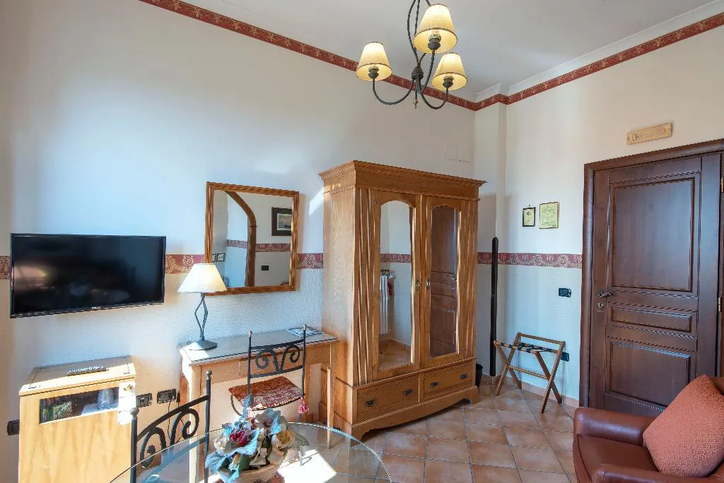 DOUBLE CLASSIC Room, Pinto-Storey Hotel, Naples