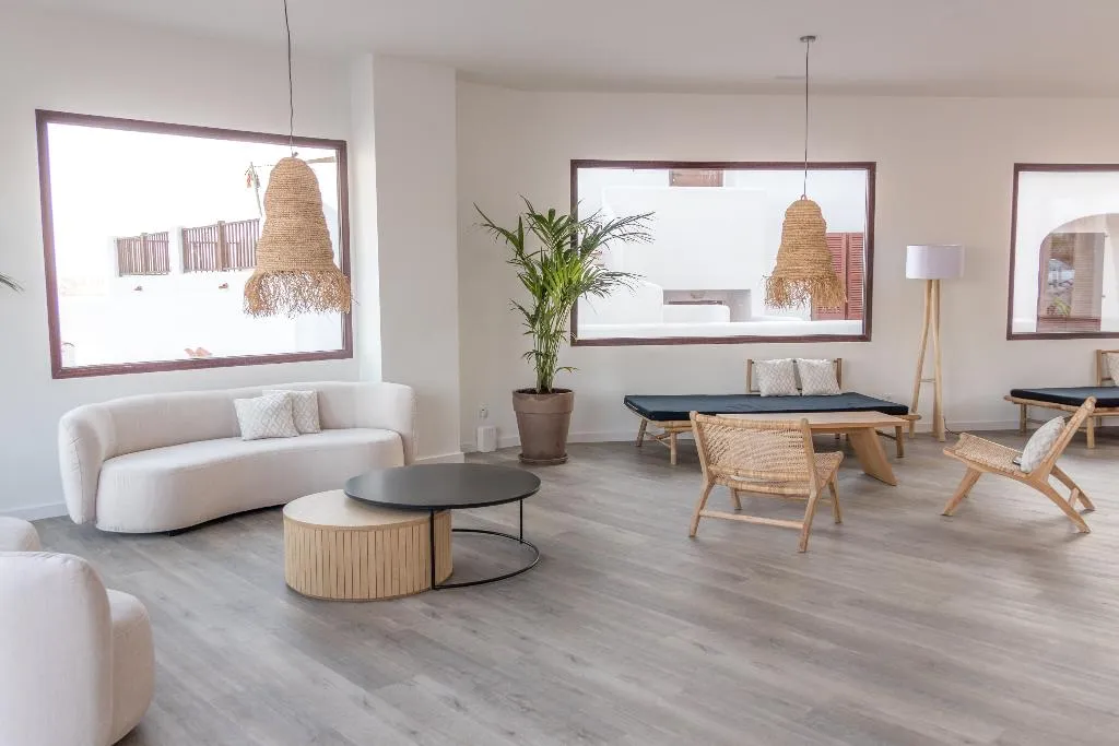 Lobby, Comitas Tramontana Park, Menorca