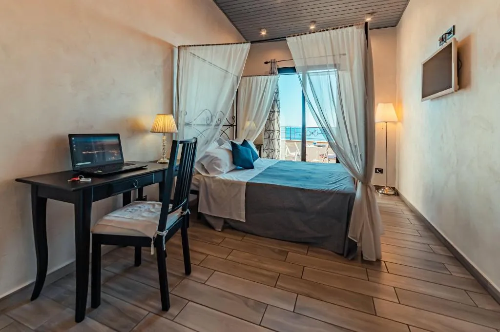 Room, B&B Marranzano, Catania