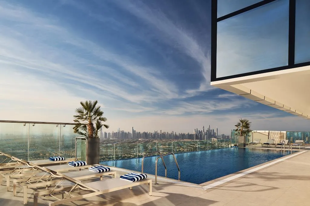 Pool, Movenpick Jumeirah Village Triangle, Dubai