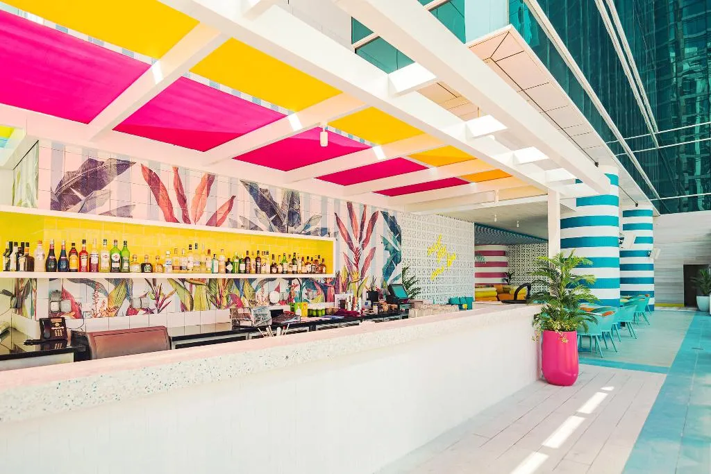 Bar, Pullman Dubai Downtown, Dubai