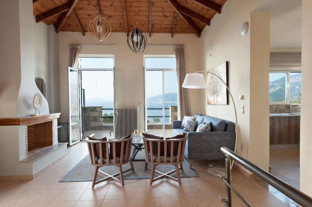 VILLA WITH PRIVATE POOL Room, Searocks Exclusive Village, Kalamata