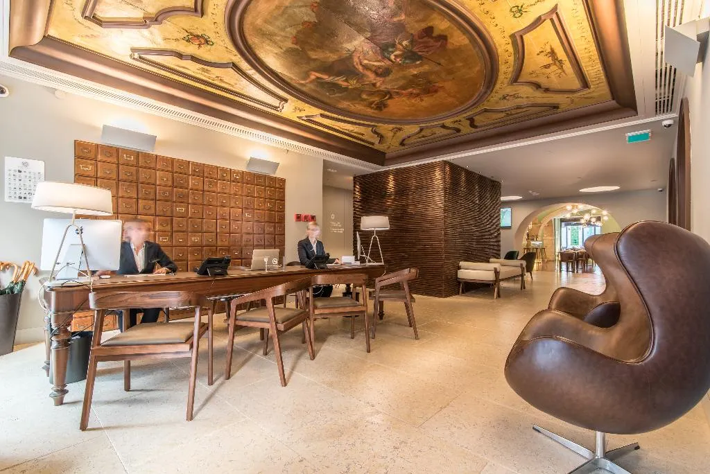Lobby, Hotel da Baixa, Lisbon