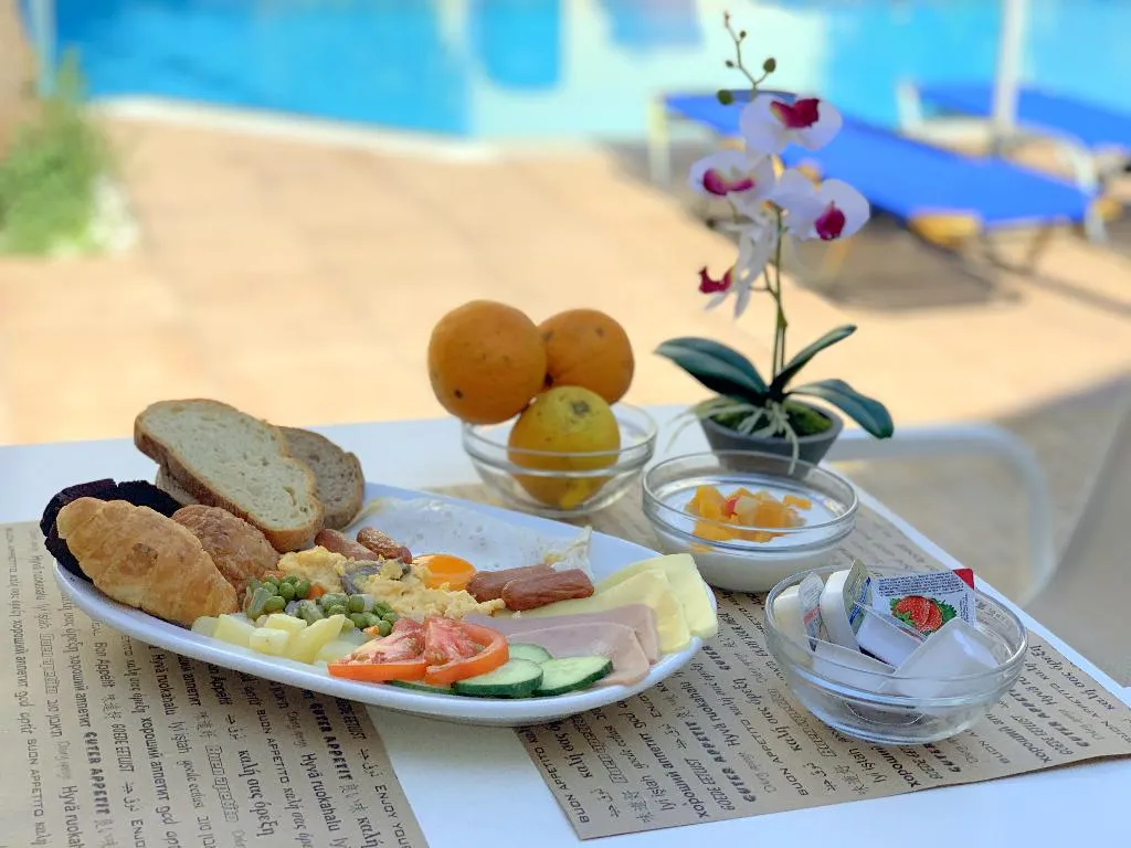 Restaurant, Kassavetis Center-Hotel Studios & Apartments, Crete