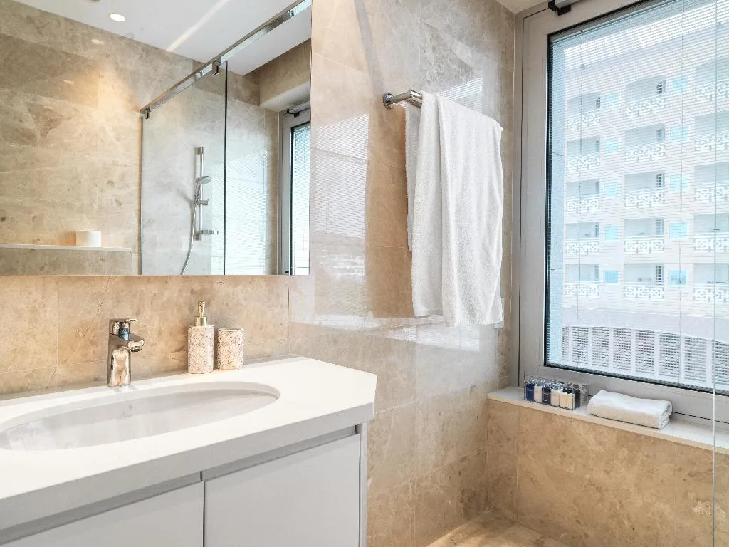 APARTMENT LUXURY Room, The Tower at St Raphael Resort, Cyprus