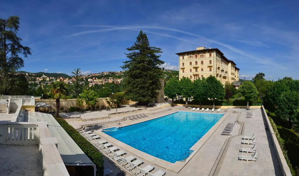 Pool, Grand Palazzo Della Fonte, Rome