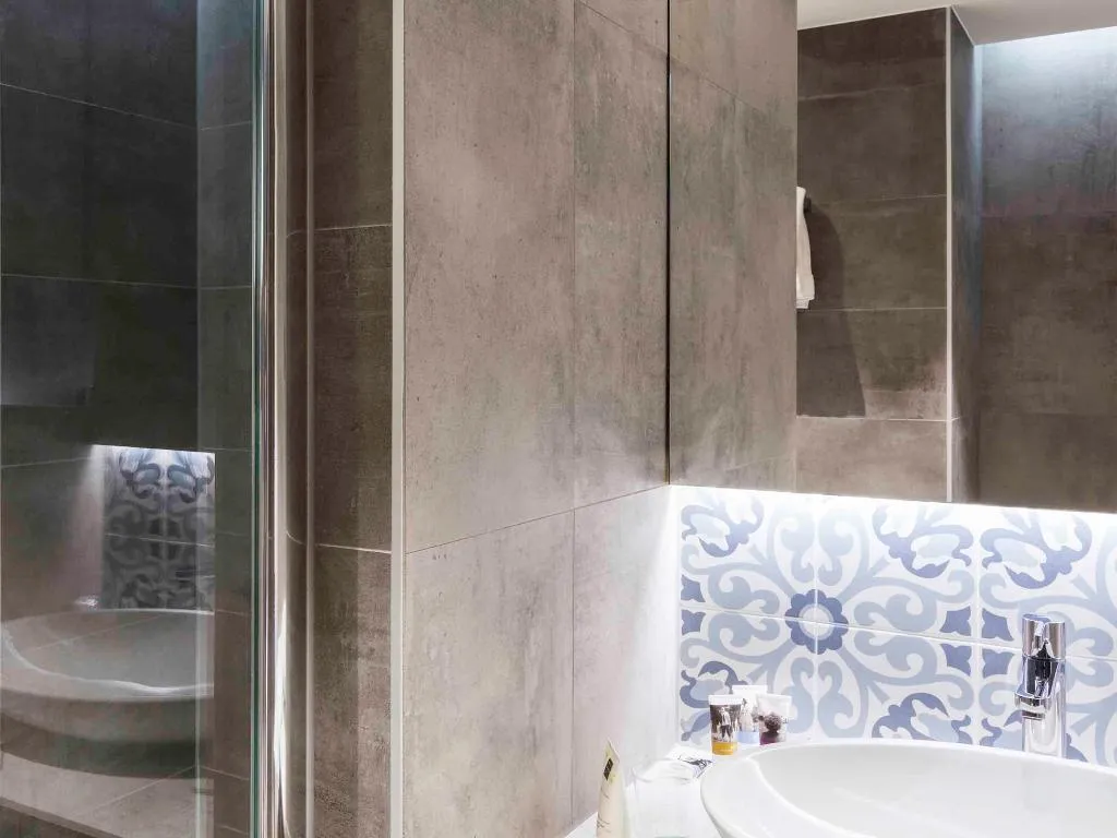TWIN STANDARD Room, Mercure Amsterdam City Hotel, Amsterdam