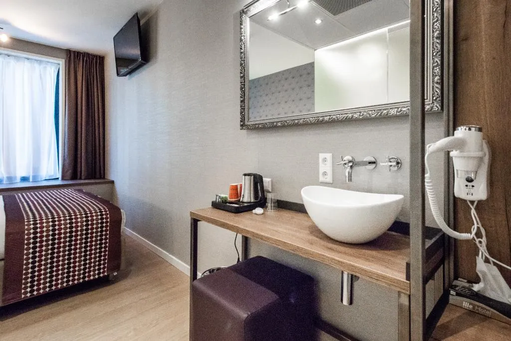 DOUBLE STANDARD Room, Melrose, Amsterdam