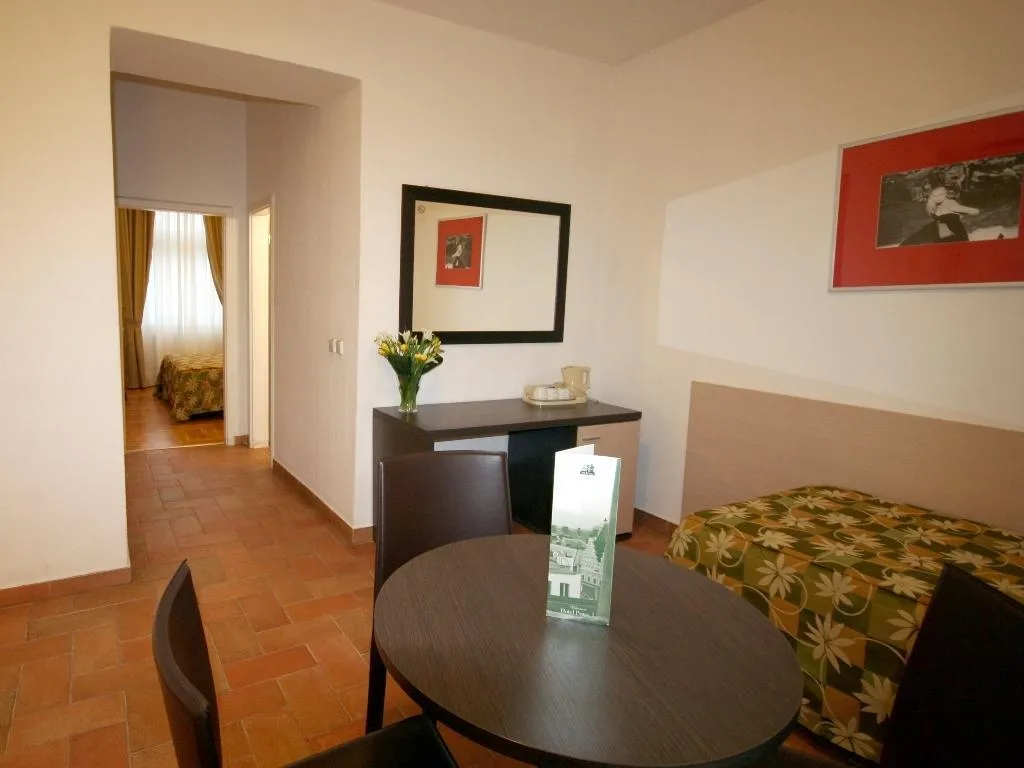Room, Praga 1, Prague