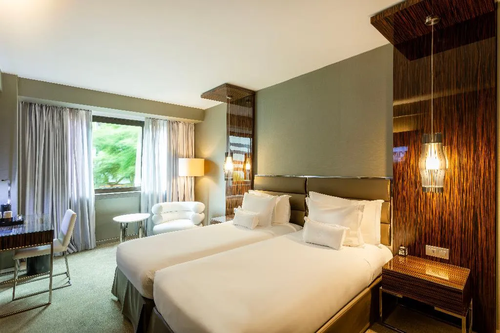 Double or Twin DELUXE PREMIER Room, Altis Grand Hotel, Lisbon
