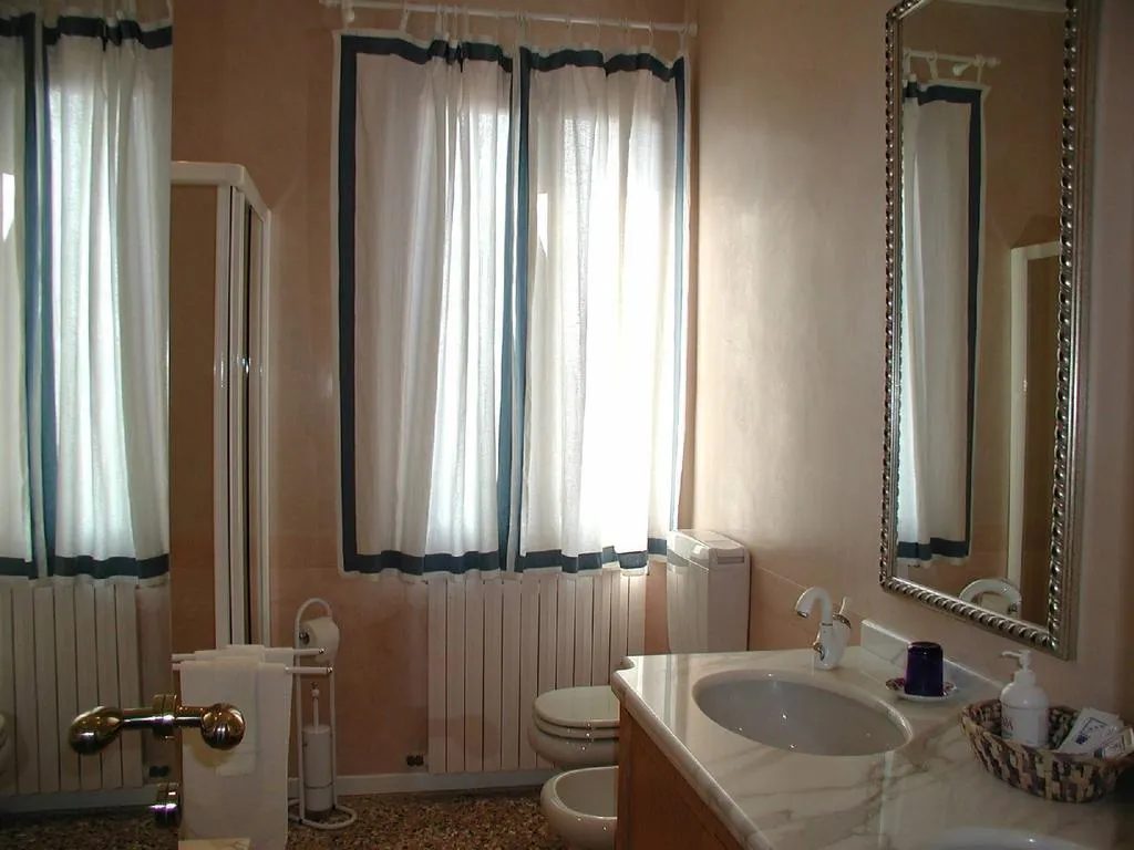 General view, At Home A Palazzo B&B, Venice