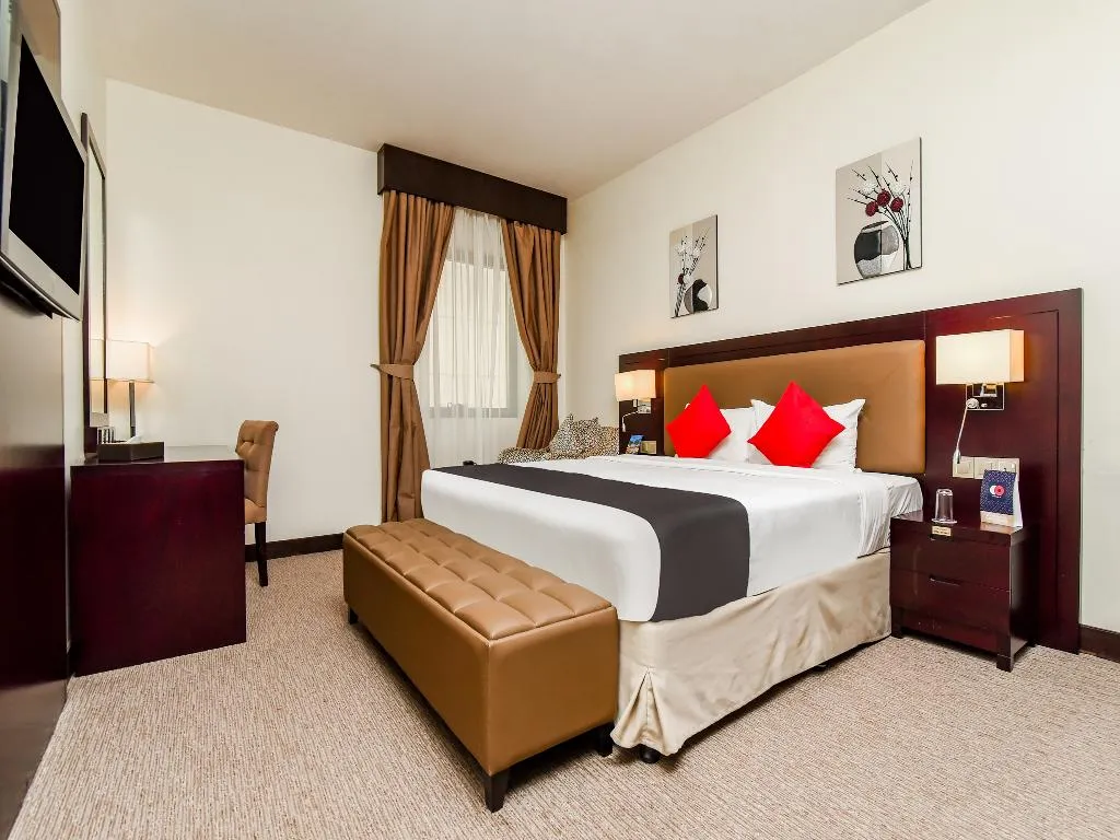 Room, Landmark Summit Hotel, Dubai