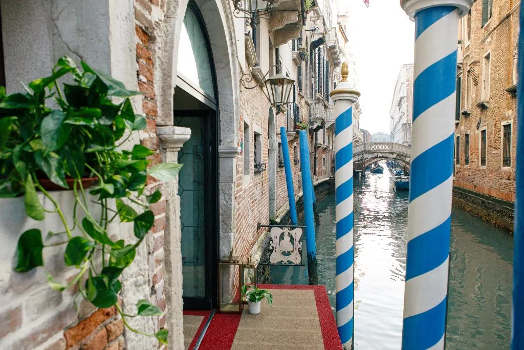 General view, Colombina, Venice