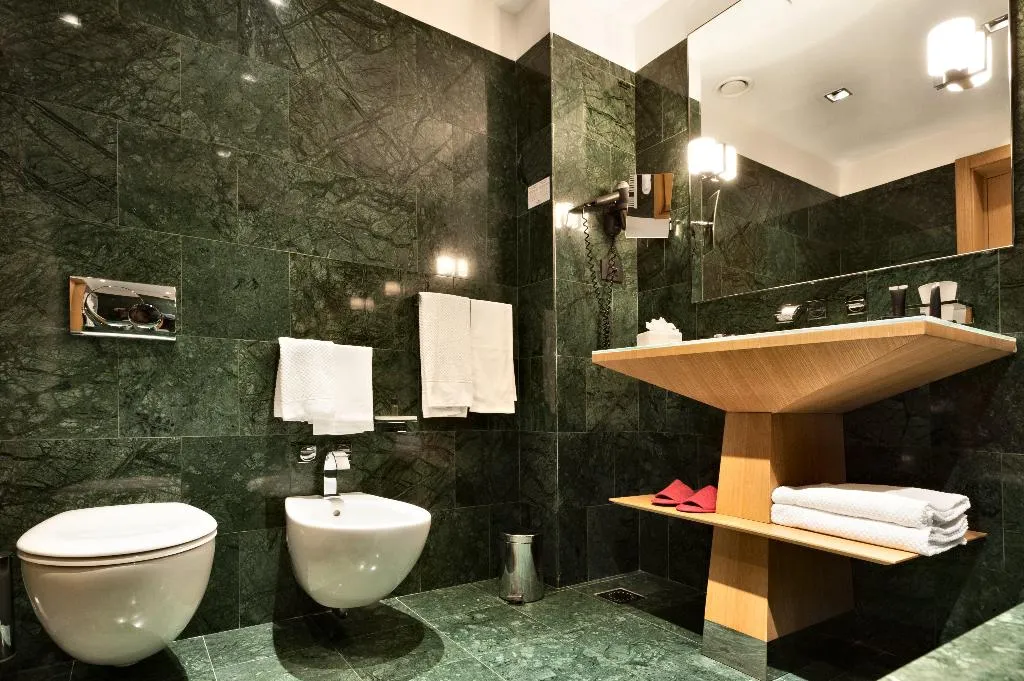 TWIN SUPERIOR Room, Crowne Plaza Milan City, Milan