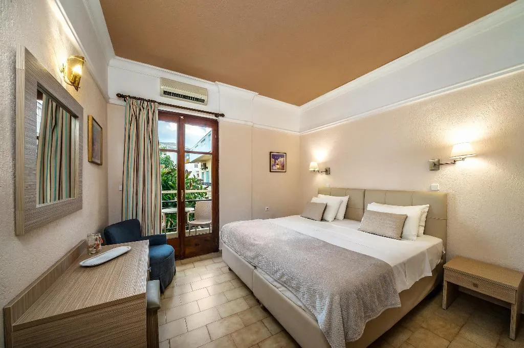 Double or Twin STANDARD Room, Malia Mare, Crete