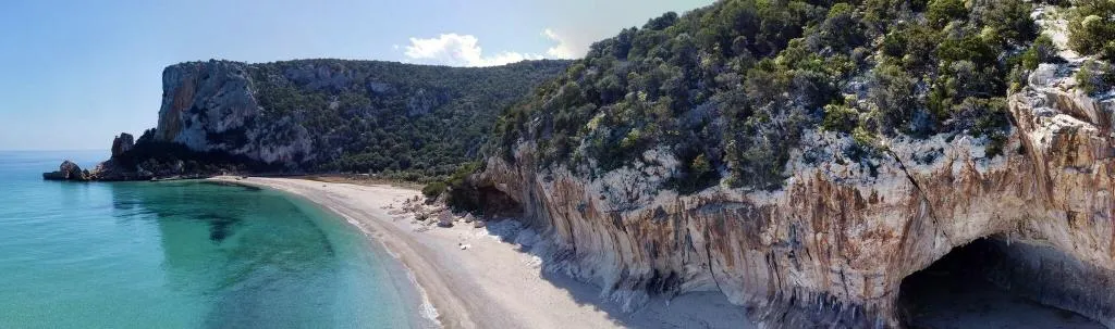 Sports and Entertainment, Su Gologone, Olbia