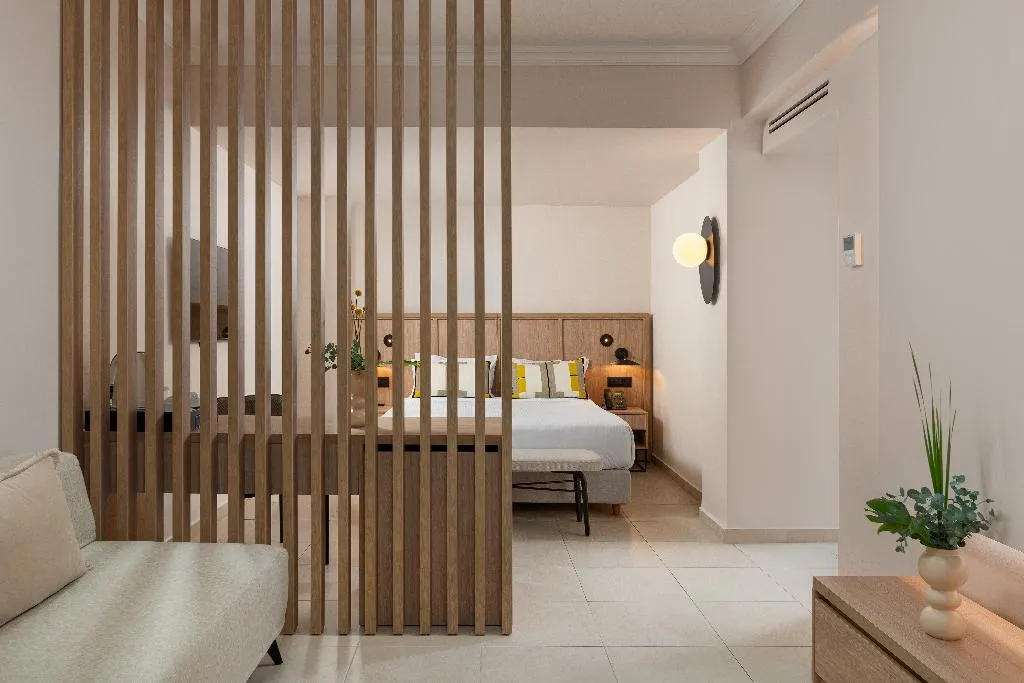 JUNIOR SUITE GARDEN VIEW Room, Electra Palace Rhodes, Rhodes