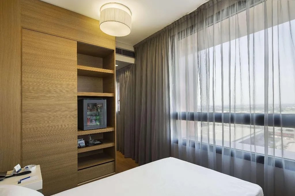SINGLE STANDARD Room, NH Milano Fiera, Milan