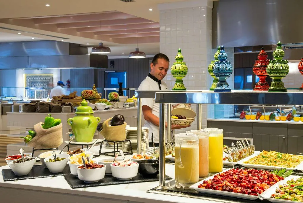 Restaurant, Radisson Blu Resort & Thalasso Hammamet, Tunisia