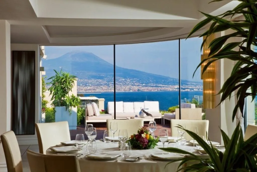 Restaurant, Grand Hotel Vesuvio Naples, Naples
