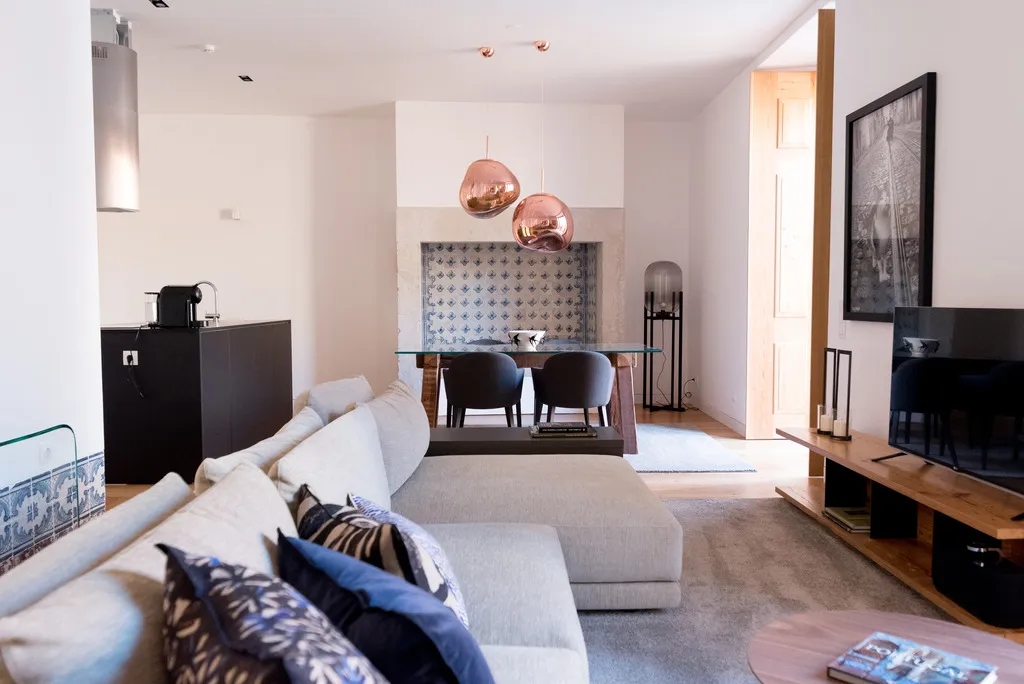 APARTMENT ONE BEDROOM WITH TERRACE Room, Flora Chiado Apartments, Lisbon