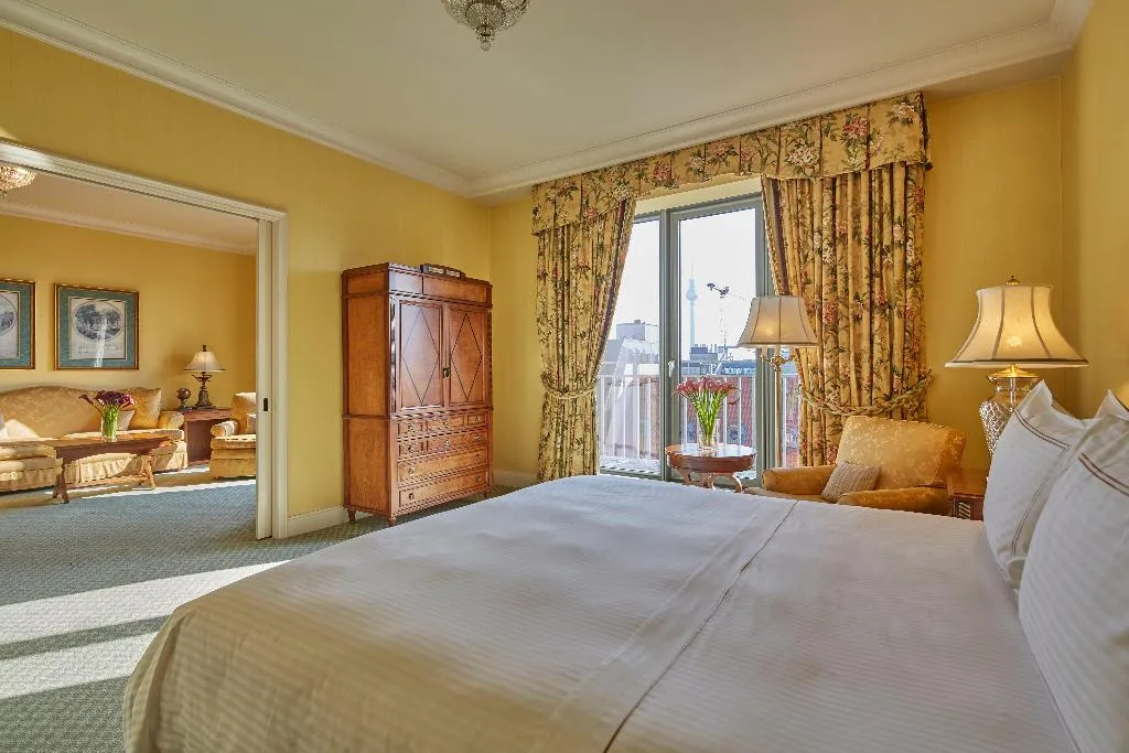 Room, Regent Berlin, Berlin