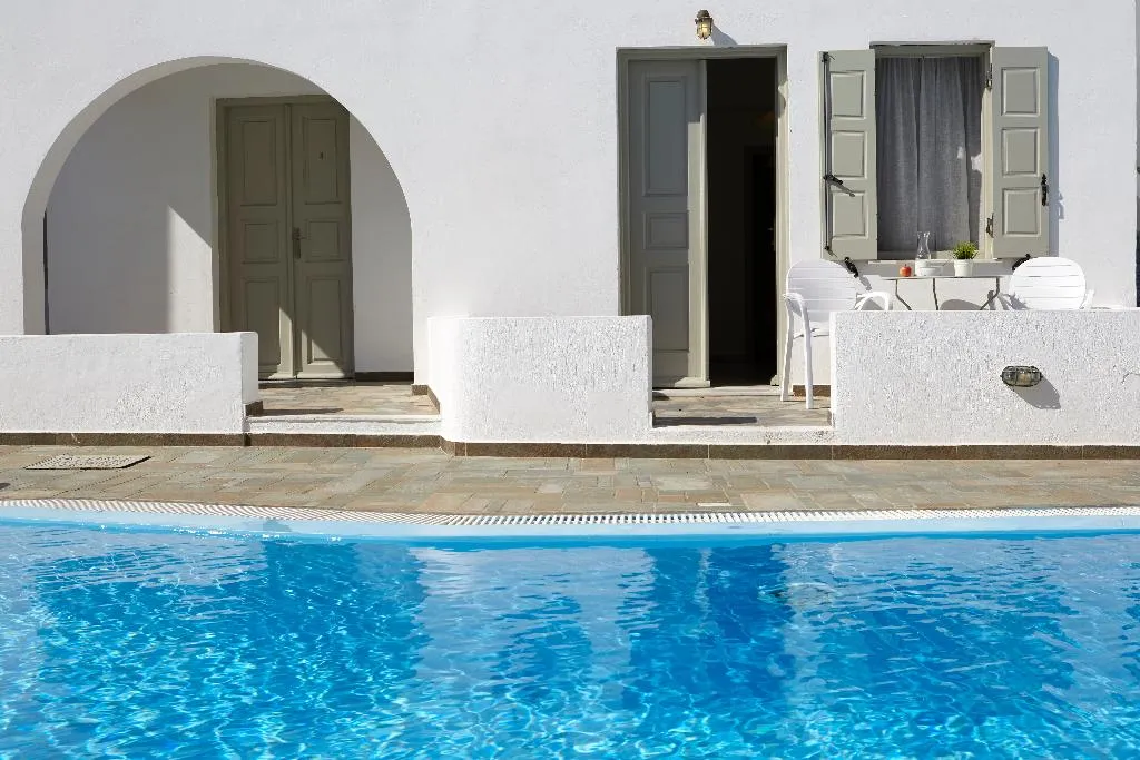 General view, Nissos Thira, Santorini