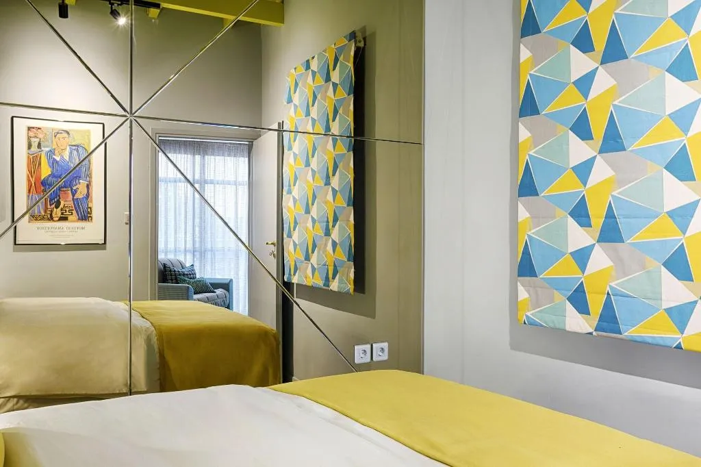 Room, The Frogs Guesthouse, Athens