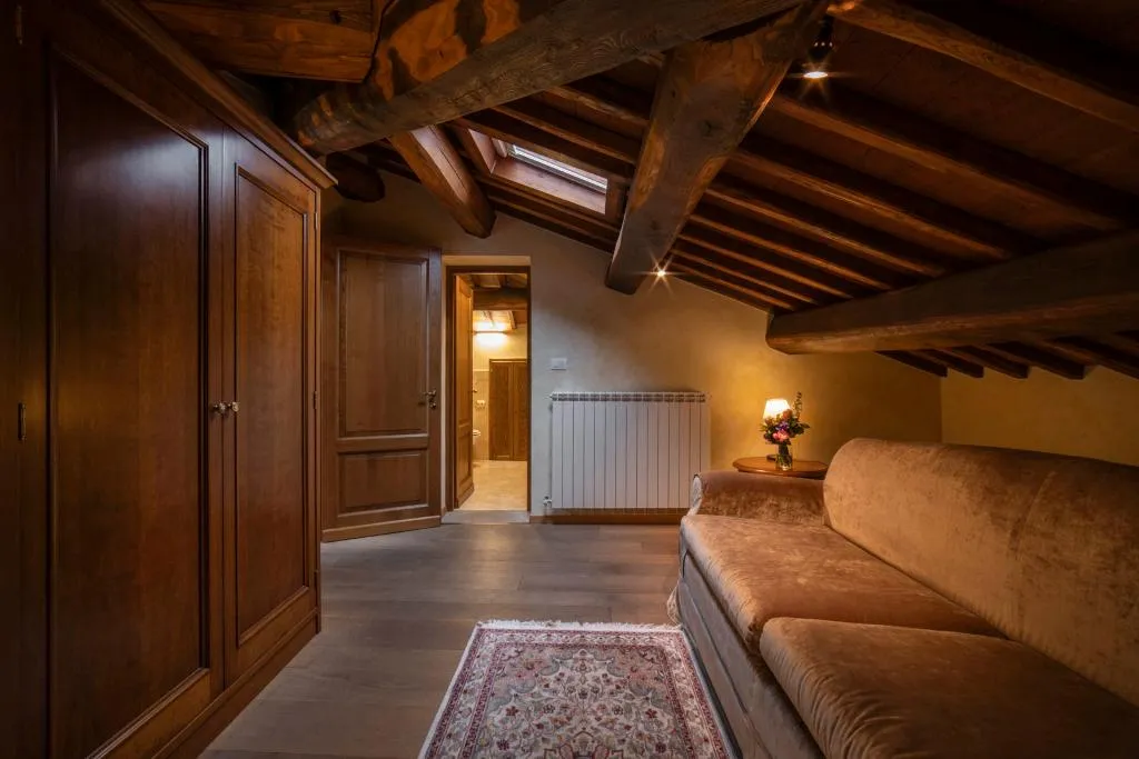 JUNIOR SUITE STANDARD Room, Palazzo San Niccolo, Florence