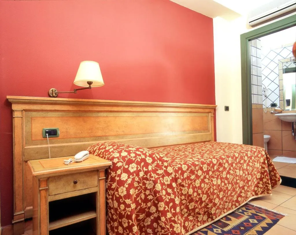 Room, Hotel Santa Caterina, Naples