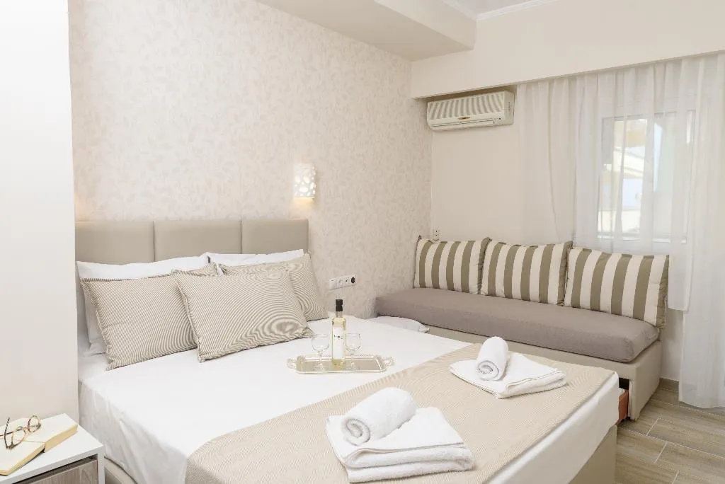 FAMILY ROOM SUPERIOR Room, Ammos Beach & Studios, Thessaloniki