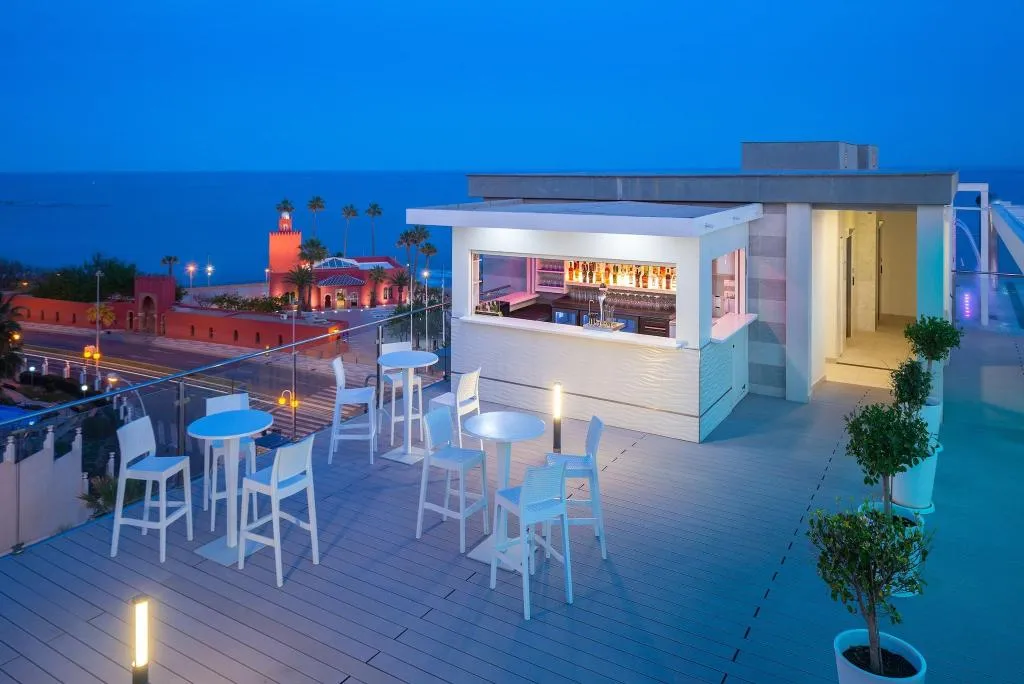 Bar, Hotel Las Arenas Affiliated by Meliá, Costa Del Sol