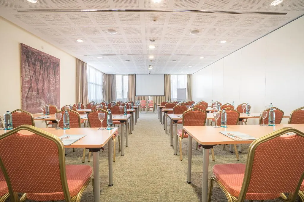 Conferences, CM Castell de Mar, Majorca