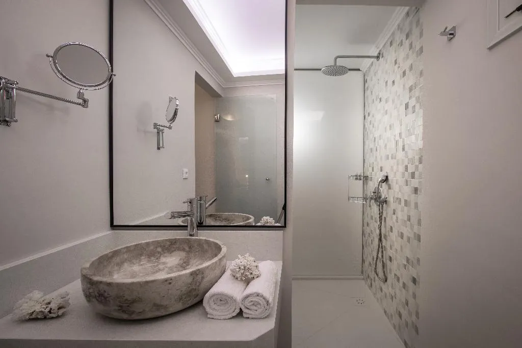 SUITE WITH JACUZZI Room, Notos Heights Hotel & Suites, Crete