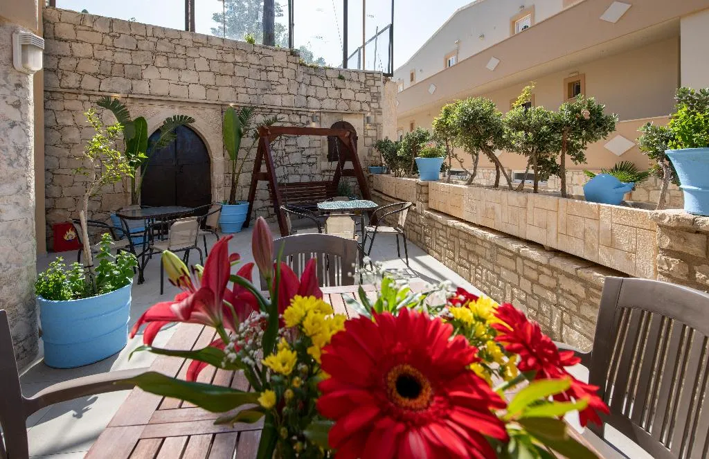 Bar, Sunrise Apartments, Crete