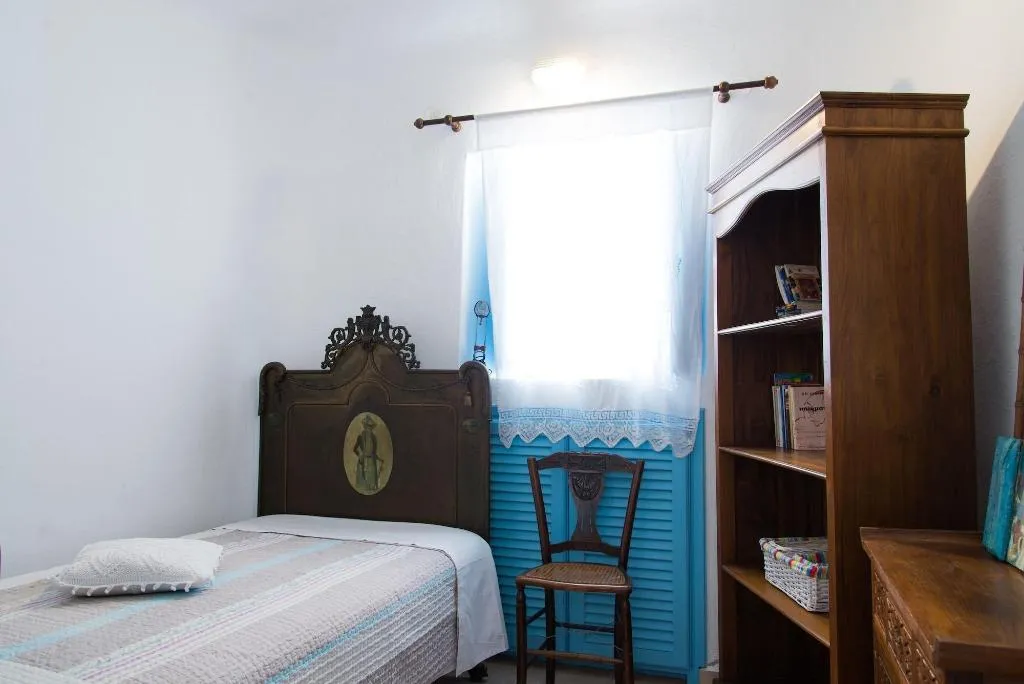 Room, Canava Santino, Santorini