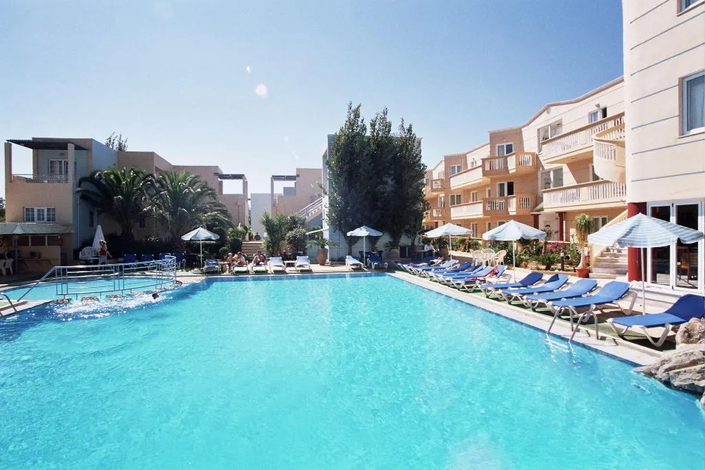 Pool, Futura, Crete