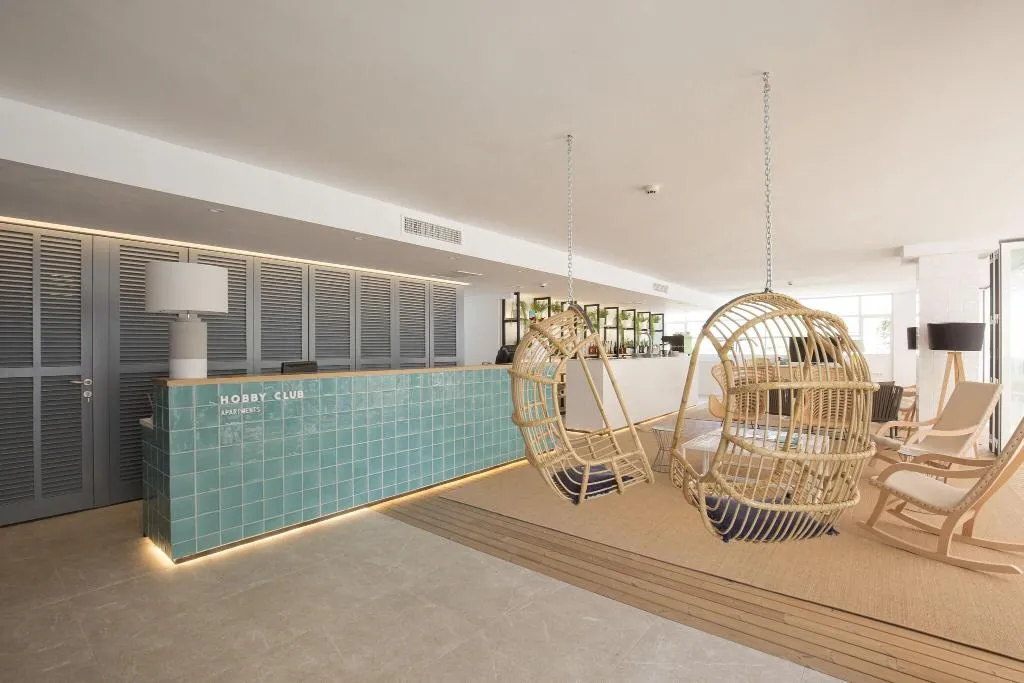 Lobby, Hobby Club, Majorca