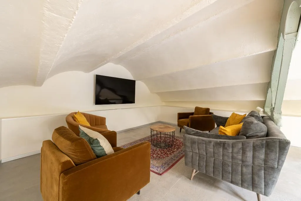 General view, Ola Living Hostal Tetuan, Madrid