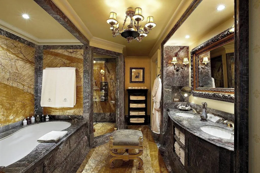 Room, Grande Bretagne, A Luxury Collection Hotel, Athens