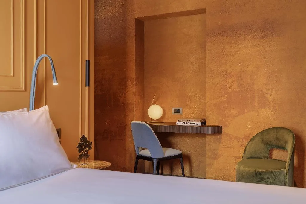 DOUBLE DELUXE QUEEN BED Room, Worldhotel Casati 18, Milan