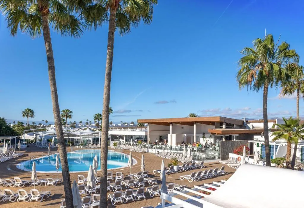 Pool, Hyde Park Lane, Lanzarote