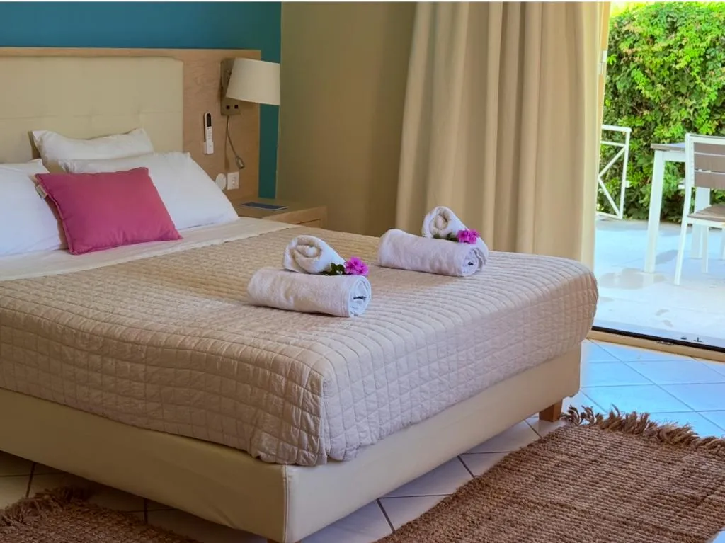 TRIPLE STANDARD Room, Princess Hotel, Kefallinia