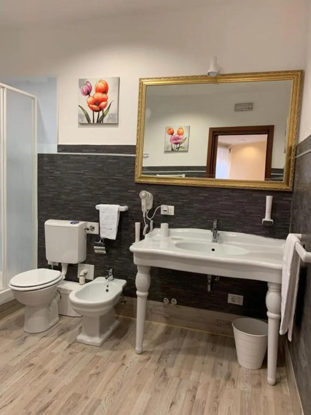 SUITE STANDARD Room, Piazza Istria - Gh B&B, Rome