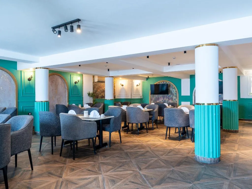 Restaurant, Panorama Ramsis Hotel & Cafe, Cairo