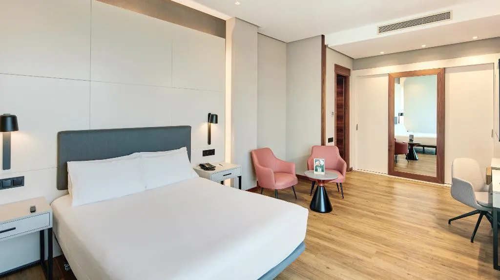 DOUBLE SINGLE USE SUPERIOR Room, Sercotel Sorolla Palace, Valencia