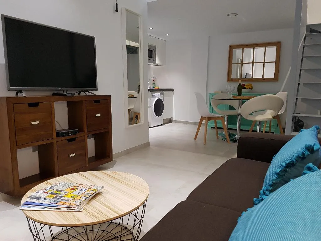 DOUBLE ONE BEDROOM ONE BATHROOM Room, RK City Center, Gran Canaria