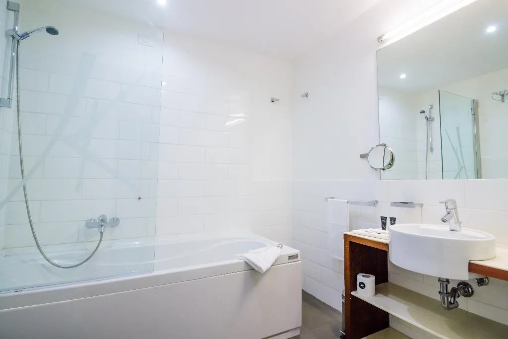 TWIN SUPERIOR Room, Black, Rome